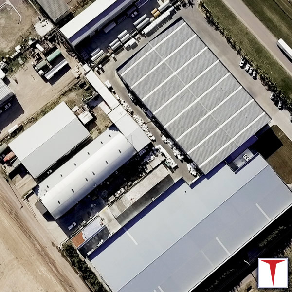 Titan Obras de Naves Industriales Y Depósitos