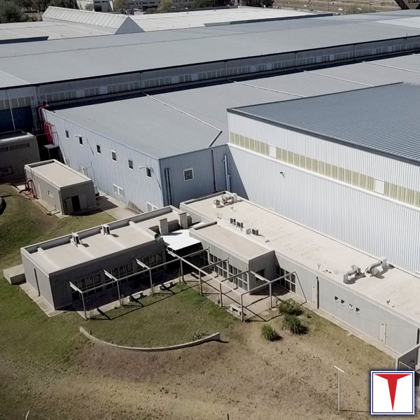 Titan, construcción de nave para logistica y depósito