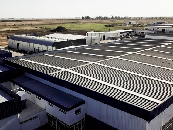 Titan, naves industriales y depositos